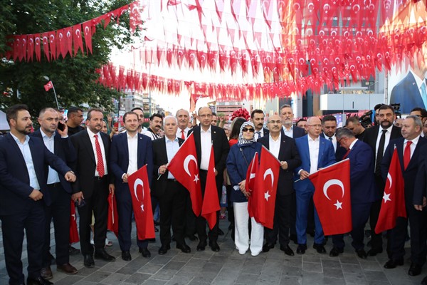 15 Temmuz Bursa’da törenlerle anıldı 