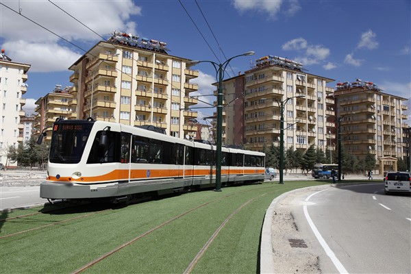 15 Temmuz’da otobüs ve tramvaylar saat 17:00'dan sonra ücretsiz olacak