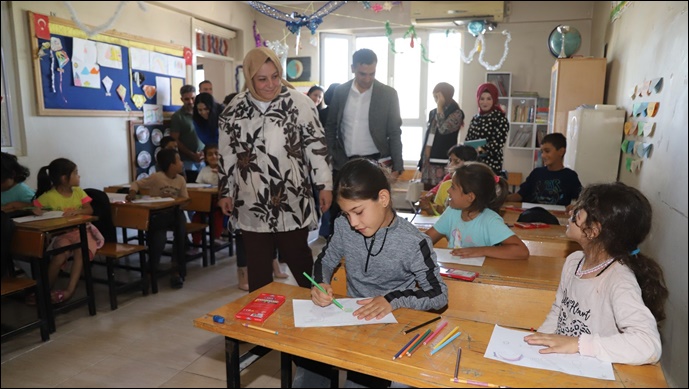 Karaköprü 'de öğrencilere sosyal destek projesi