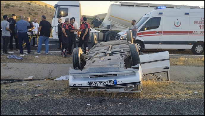 Şanlıurfa'da kontrolden çıkan araç takla attı: 5 yaralı