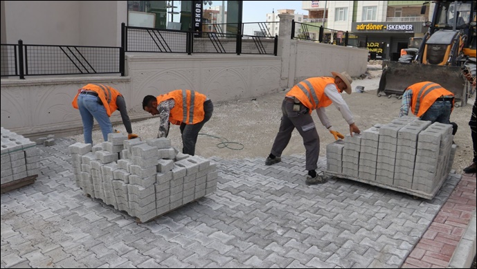 Karaköprü’de Yeni Yol Çalışmaları Hız Kesmeden Devam Ediyor