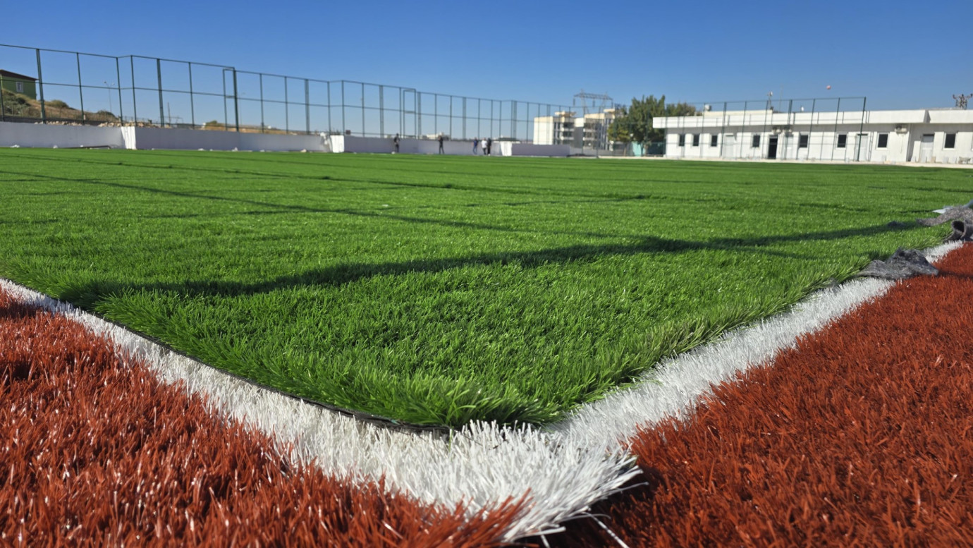 Yenice Spor Kompleksi Sahaları Yeşile Büründü