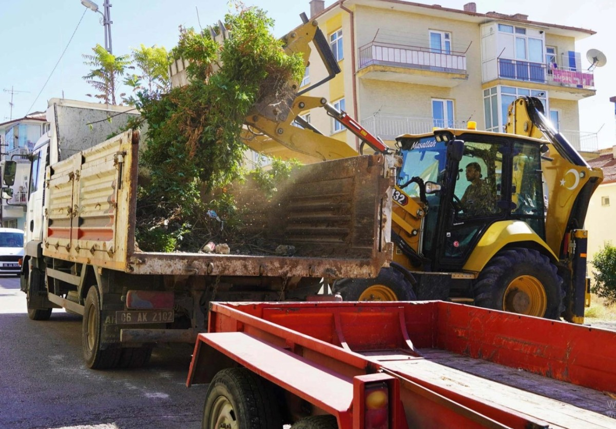 Keçiören'de Mıntıka Temizliği Yapılıyor