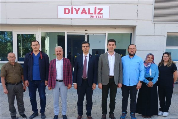 İl Sağlık Müdürü Korkmaz, yeni açılan diyaliz ünitesini ziyaret etti