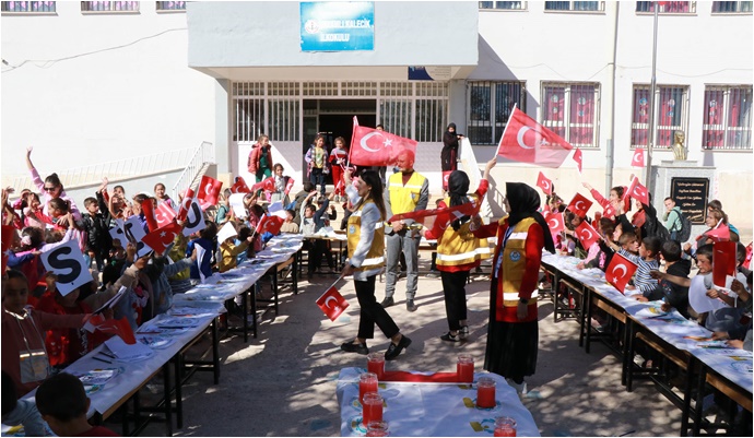 Çocuklar, Haliliye Belediyesi İle 29 Ekim Coşkusunu Yaşadı