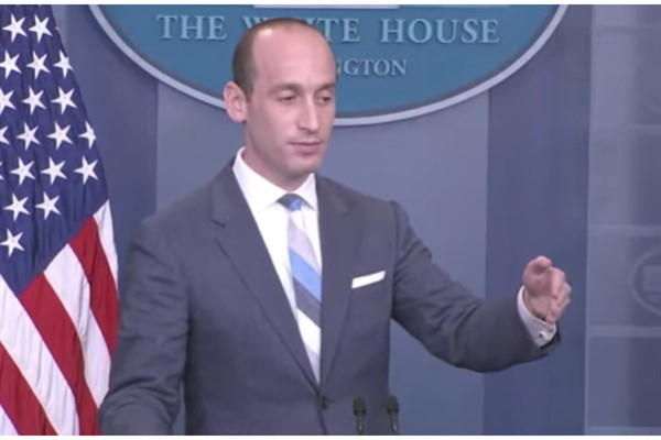 Kaynaklar: Trump, Beyaz Saray'ın başına sertlik yanlısı Stephen Miller'i atayacak