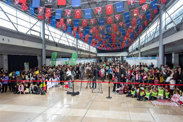 Bursa’da Çocuk Hakları Festivali