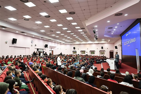 Dünya Çocuk Hakları Günü’nde Bağcılar’da Çocuk Şura’sı düzenlendi