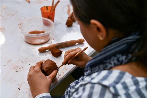 Ankara'da “Kil ile Sanat Terapisi Atölyesi” düzenlendi