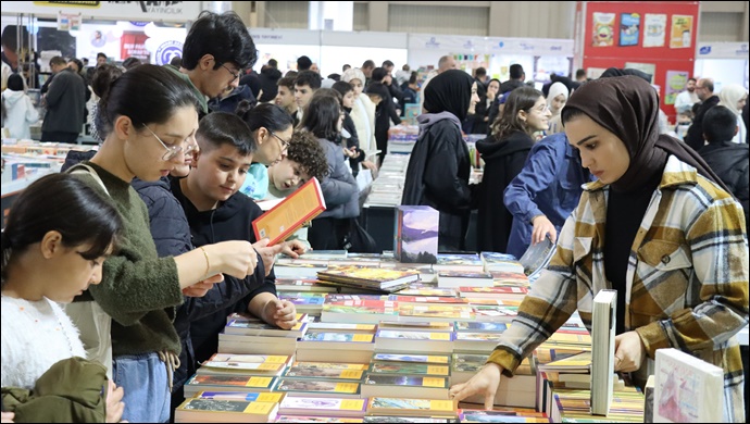 Şanlıurfa Kitap Fuarı Rekor Ziyaretçiyle Sona Erdi