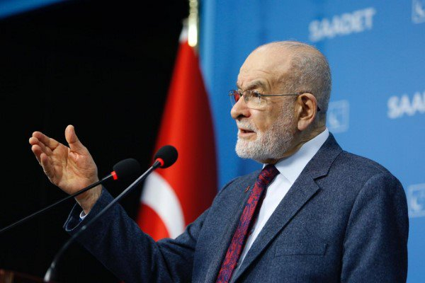 Karamollaoğlu, Saadet Partisi Genel Başkanı Arıkan’a başarılar diledi