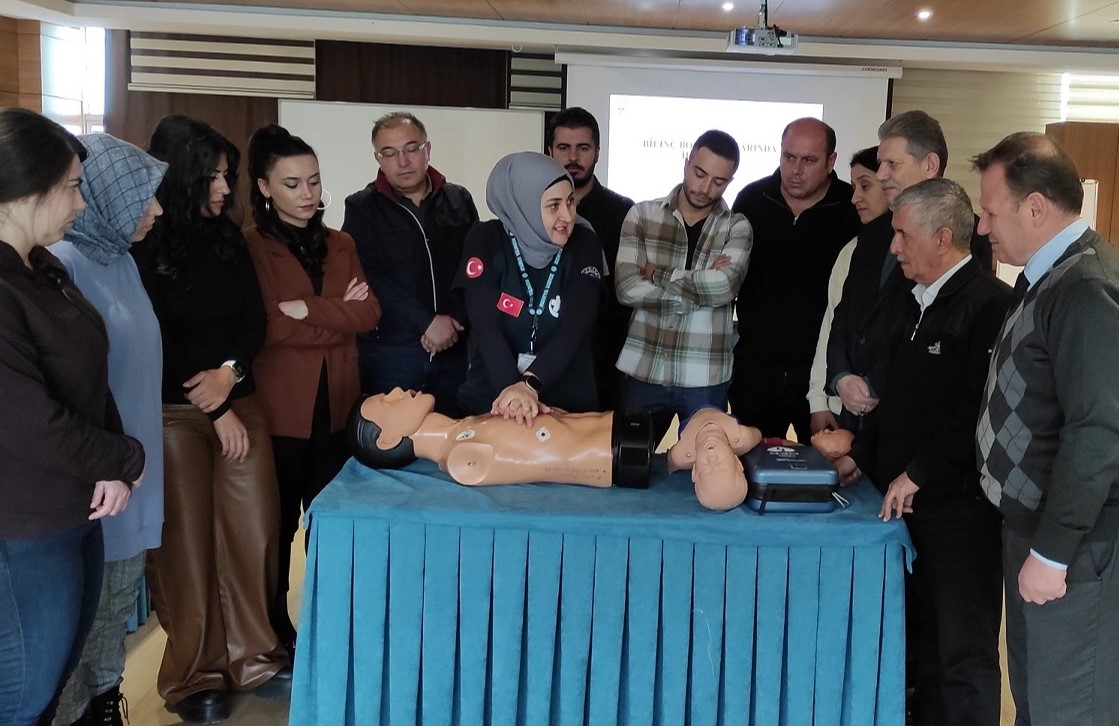 Konya'da Basın Mensuplarına Sertifikalı İlk Yardım Eğitimi