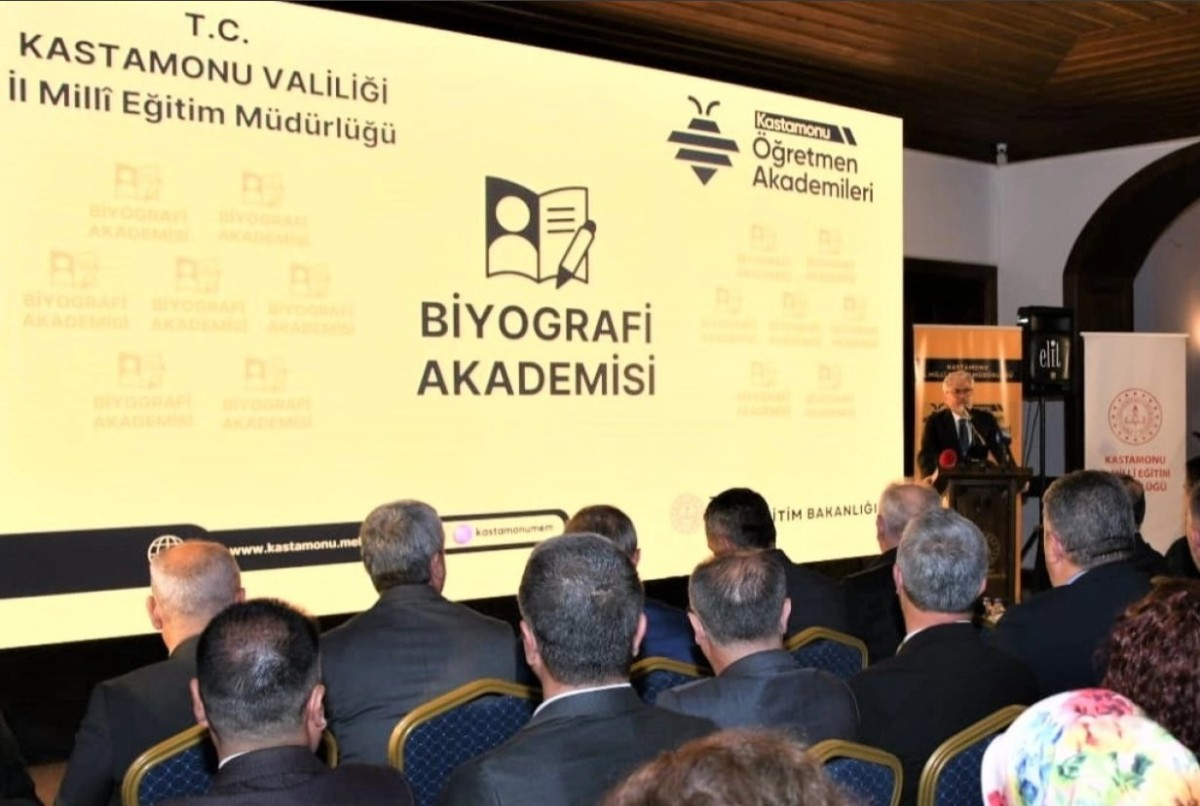 Kastamonu'da 'Biyografi Akademisi' Eğitime Başladı