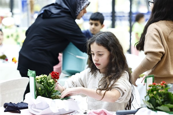 Bağcılar'da “Atık malzemelerden teraryum etkinliği” düzenlendi