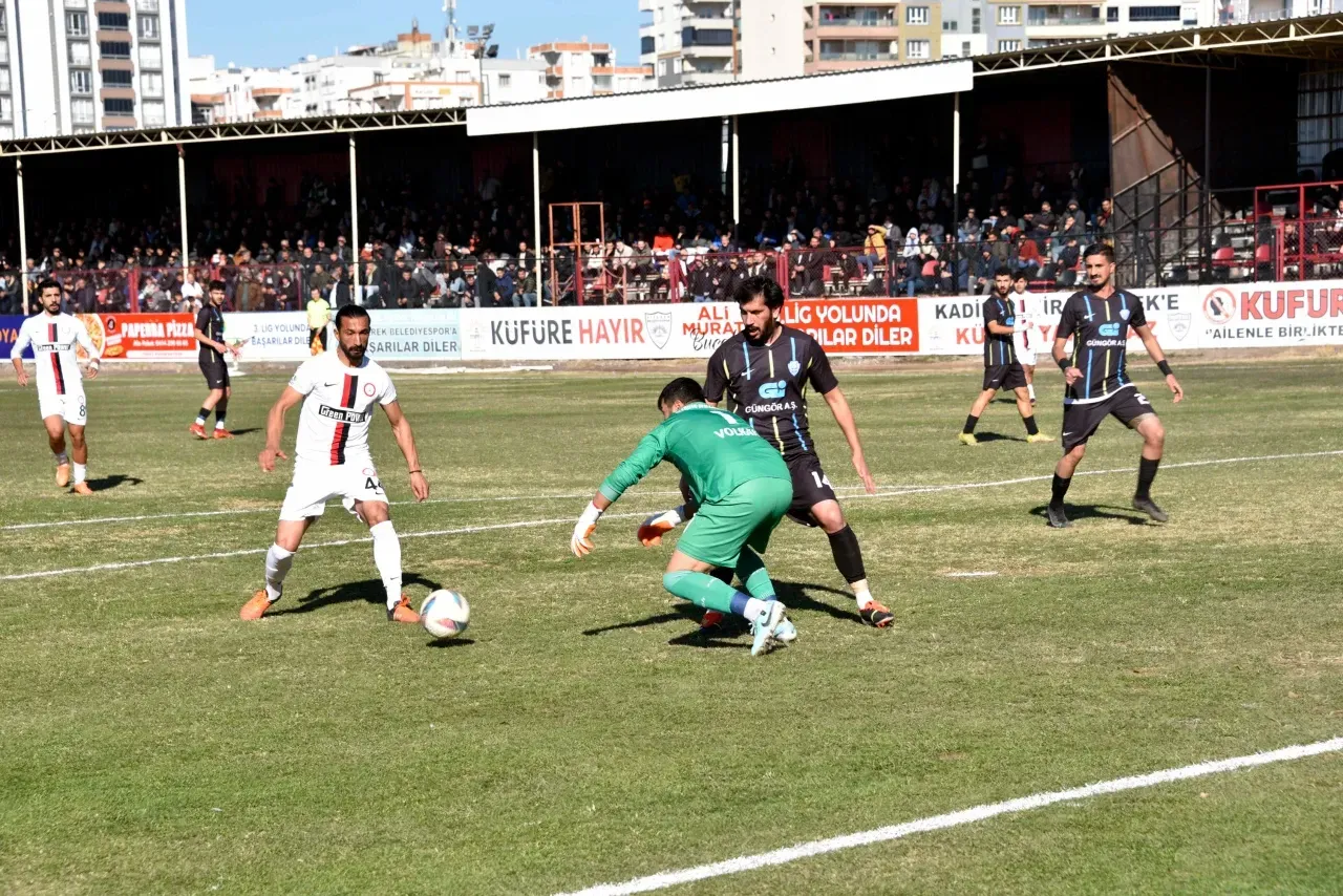 Siverek Belediyespor evinde farklı kazandı