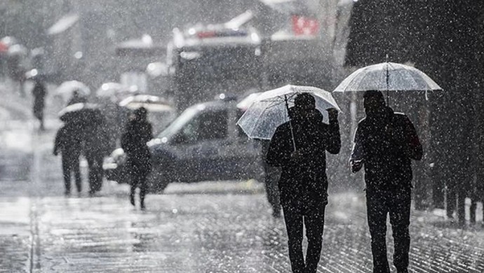 Meteorolojiden sağanak ve fırtına uyarısı var