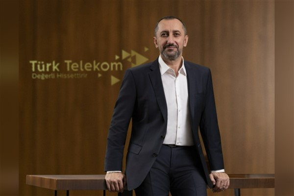 Türk Telekom’dan sanatın kalbi AKM’de erişilebilir tiyatro deneyimi