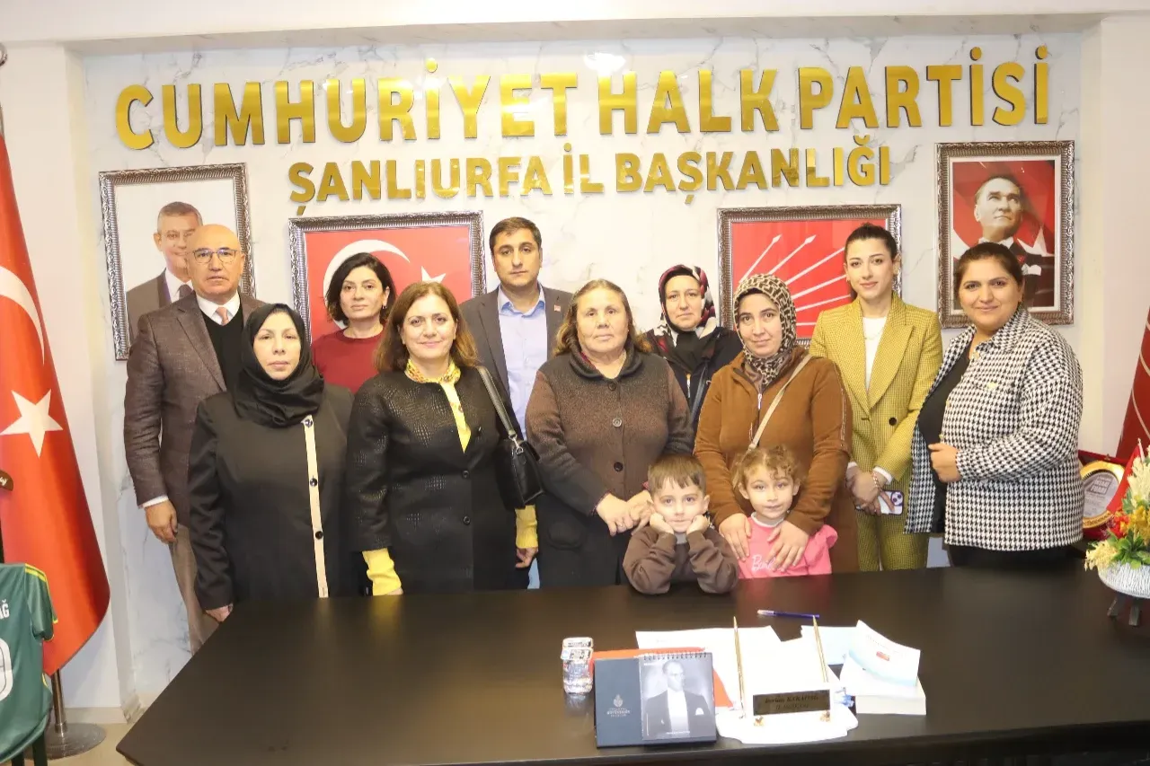 CHP Kadın Kollarından 5 Aralık Mesajı: Çare Eşitlikte, Çare Eşit Temsilde!