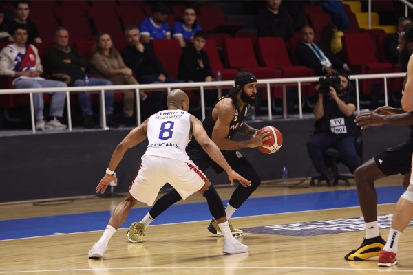 MSK Erkek Basketbol Takımı, Onvo Büyükçekmece’yi 97-96 mağlup etti