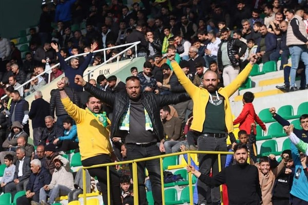 Şanlıurfaspor ile Amedspor’dan ‘dostluk ve kardeşlik’ maçı