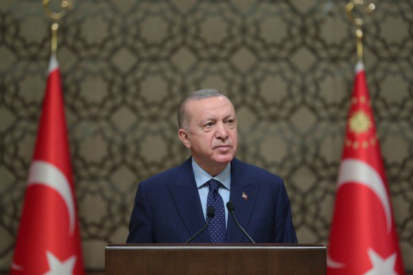 Erdoğan: Allah'a hamdolsun 22 yıl boyunca milletimizin başını eğdirmedik