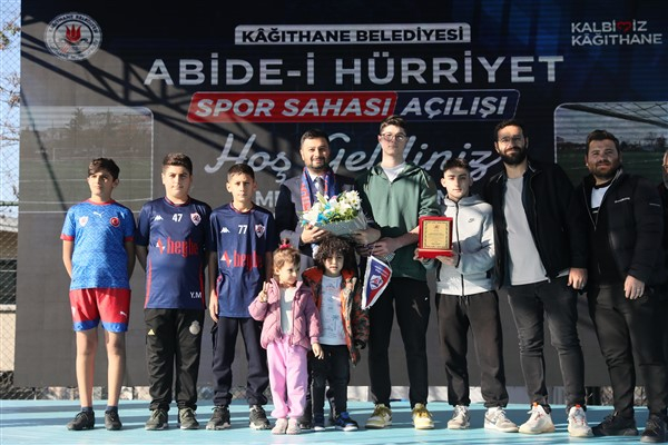 Kağıthane’de Abide-i Hürriyet Spor Sahası hizmete açıldı