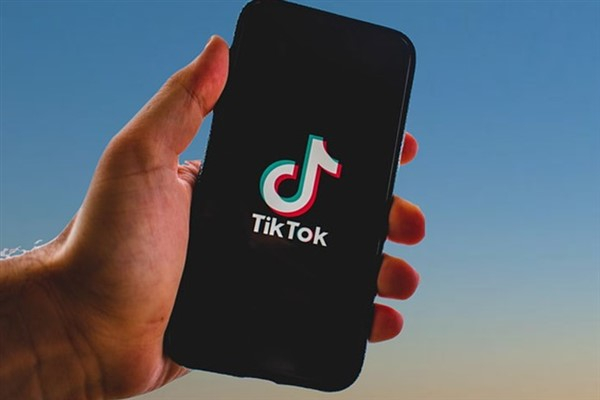 Trump, Yüksek Mahkeme'den TikTok yasağını ertelemesini istedi