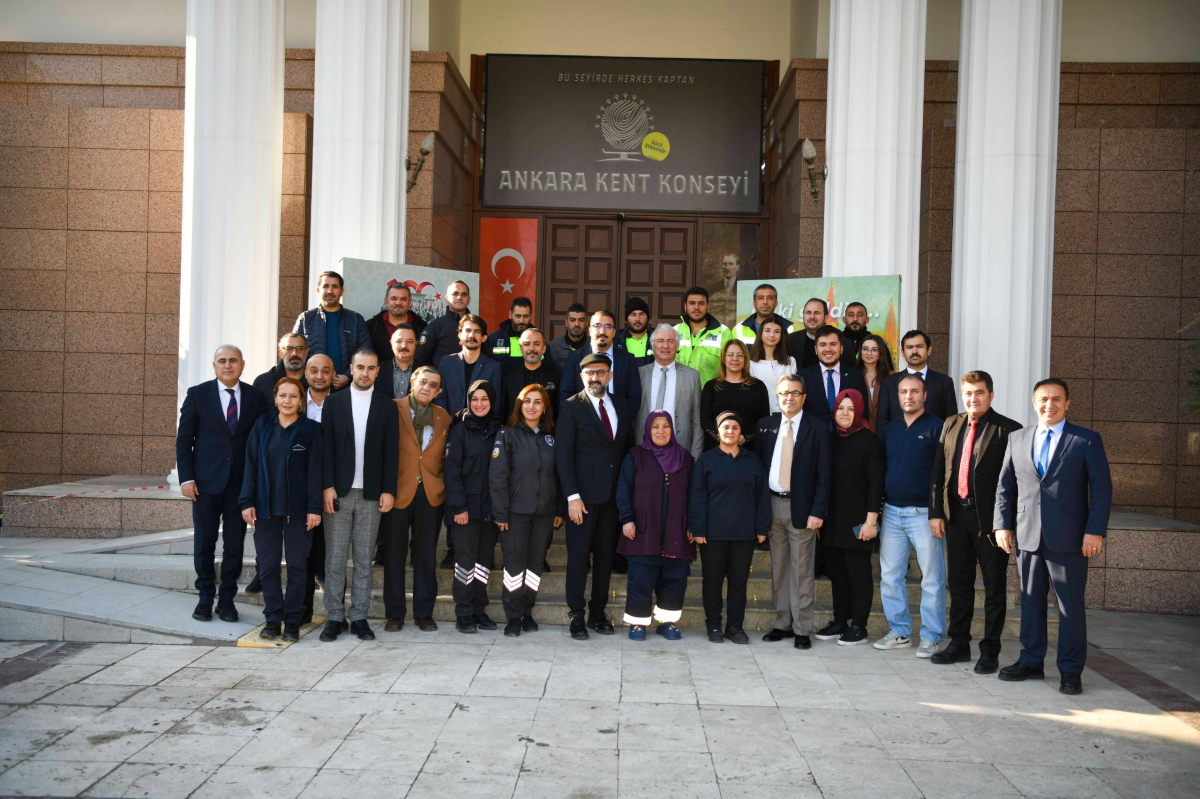 Ankara Kent Konseyi Başkanı Halil İbrahim Yılmaz'dan yeni yıl mesajı