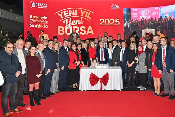 Bursa'da yeni yıl kutlamaları gerçekleşti