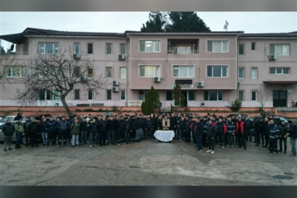 İzmit Belediyesi Fen İşleri Müdürlüğü’nde yeni yıl buluşması