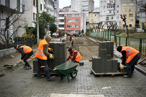 Giresun Belediyesi, altyapı ve üstyapı çalışmalarını sürdürüyor