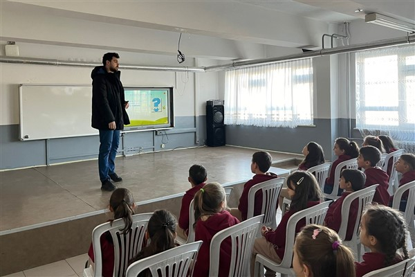 Kütahya Belediyesinden öğrencilere sıfır atık ve su tasarrufu eğitimi