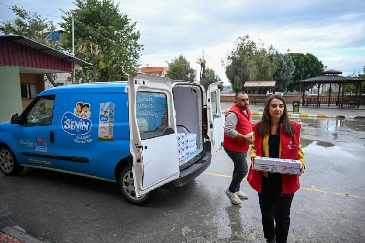 Mersin’de Her Çocuk Süte Erişiyor: ‘Süt Senin Gurur Mersin’in’ Projesi