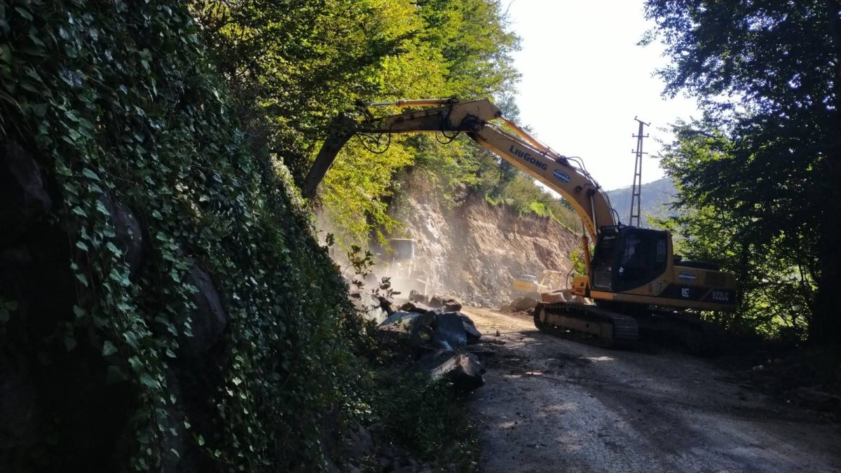 Büyükşehirle Yollar Daha Konforlu Hale Geliyor