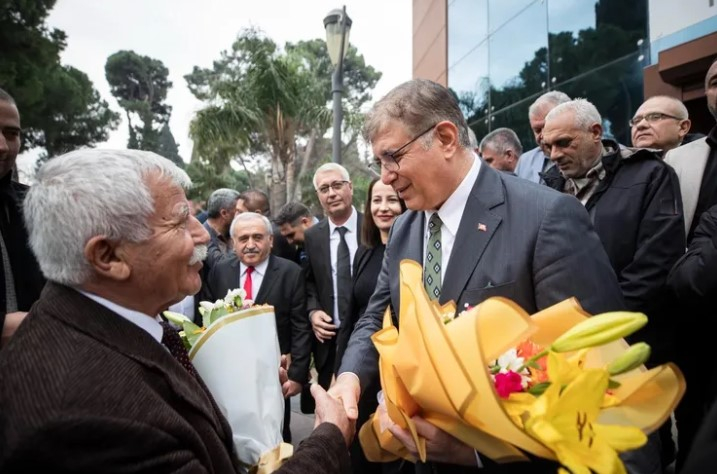 Başkan Tugay, Torbalı'da Muhtarların Taleplerini Dinledi