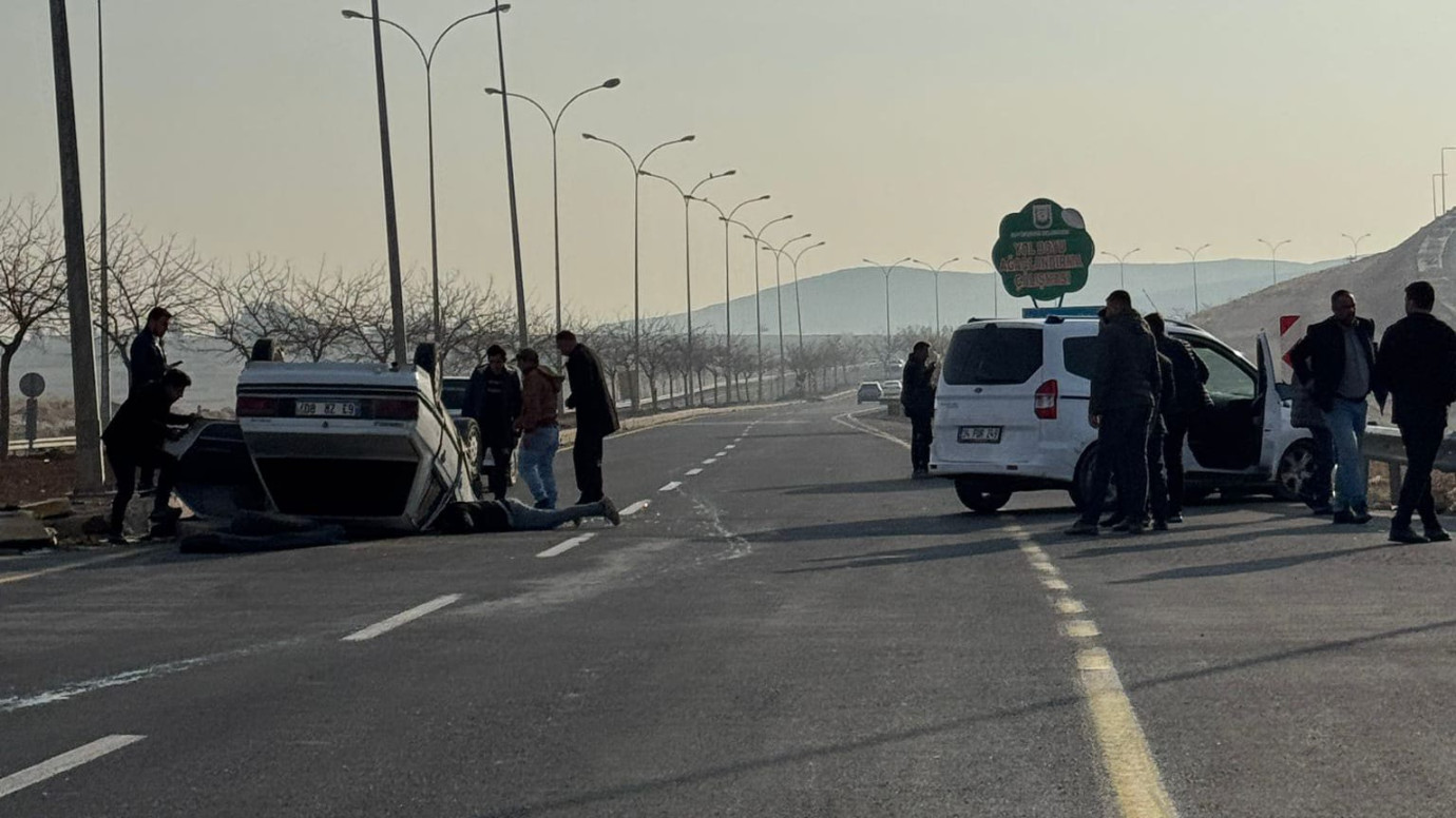 Şanlıurfa Eyyübiye Çevre Yolunda Trafik Kazası: 2 Yaralı