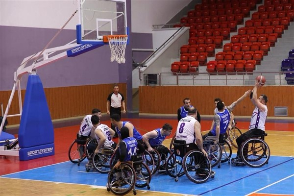 Ordu Büyükşehir Belediyesi Basketbol takımı, Karabük Demir Kartal SK'ya mağlup oldu