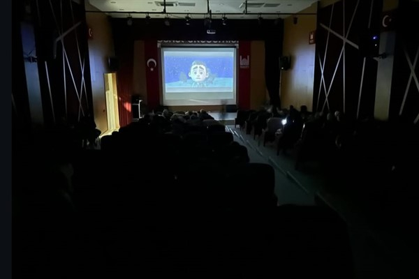 Mardin'de çocuklar için film etkinliği düzenlendi