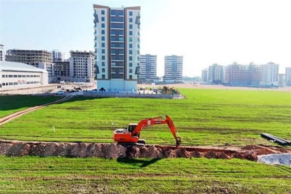 Mardin Kızıltepe Devlet Hastanesi'nde altyapı çalışmaları sürüyor