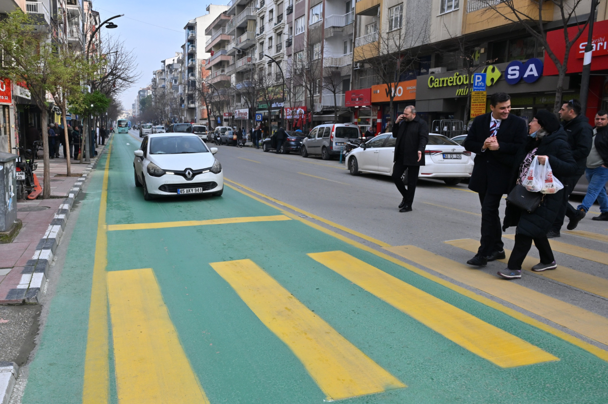 Başkan Zeyrek, yeşil yol uygulamasını inceledi