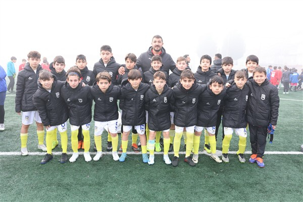 Derince'de  U12 Sömestr Futbol Turnuvası