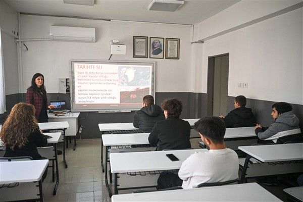 Bornova'da öğrencilere su yönetimi eğitimleri verildi