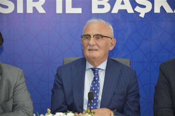 AK Partili Yılmaz: “AK Parti siyaseti, millete hizmetkar olma siyasetidir”