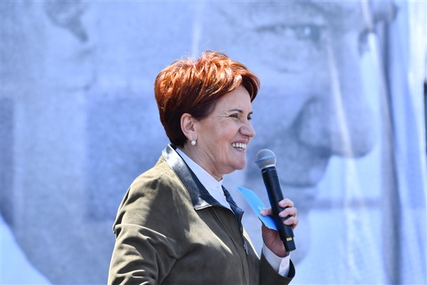 Akşener: “14 Mayıs akşamı bu harami düzeni ortadan kaldıracağız