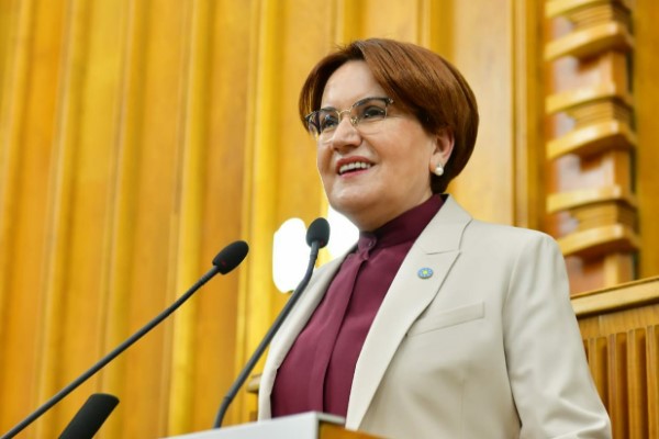 Akşener: “Çalmadılar çaldırmadılar israf etmediler