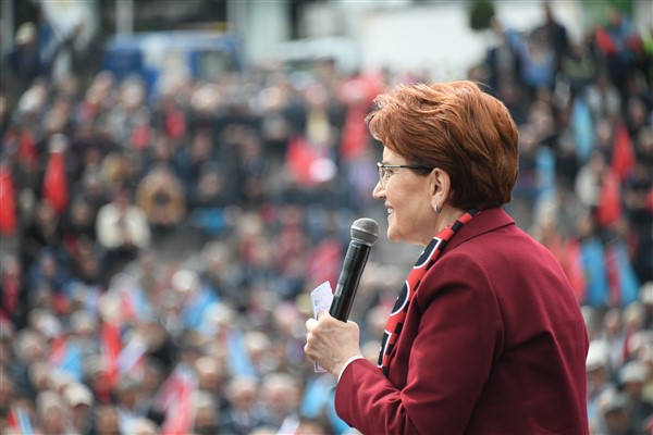 Akşener: ‘’Kahrolsun istibdat yaşasın hürriyet! Ne mutlu Türk’üm diyene!’’