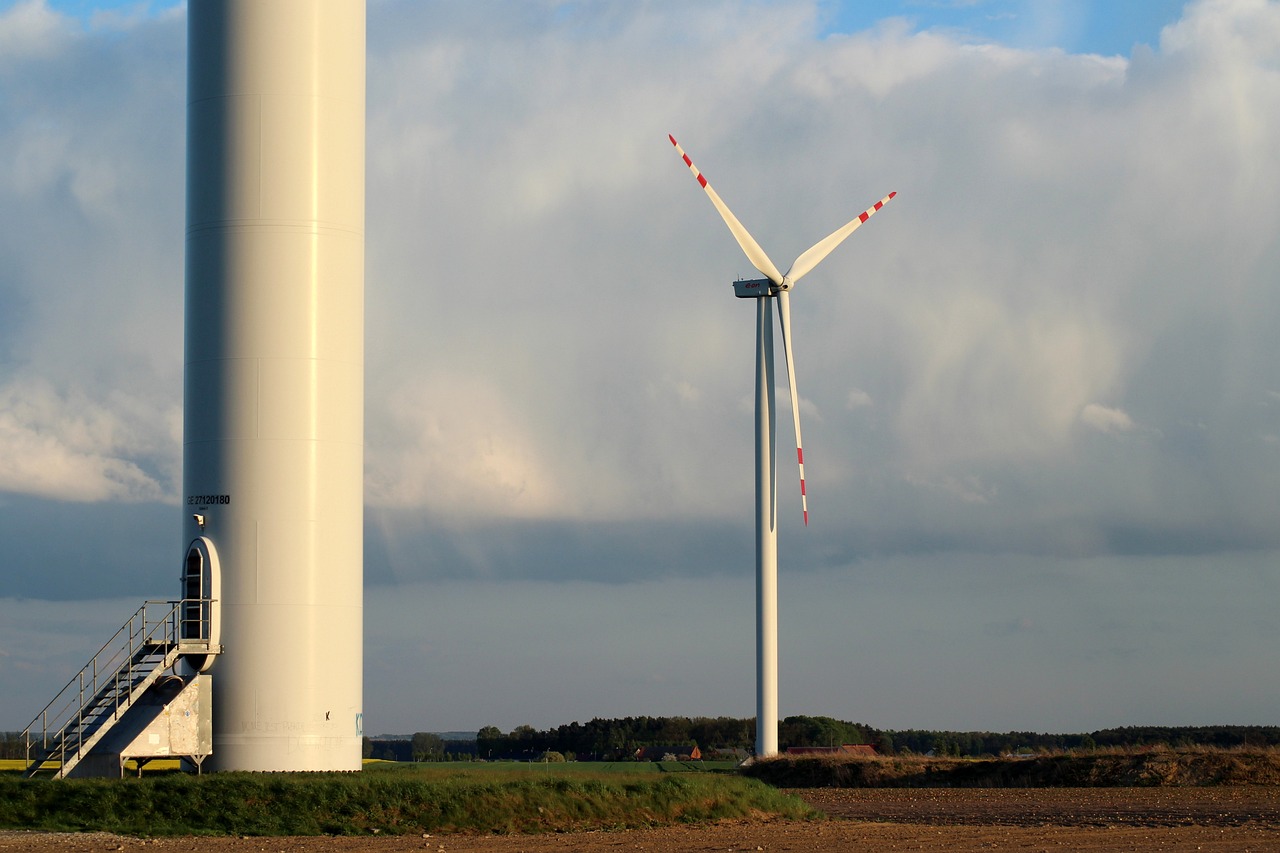 Alaçatı RES Hibrit Enerji Santrali Projesi'nde lisans tadili