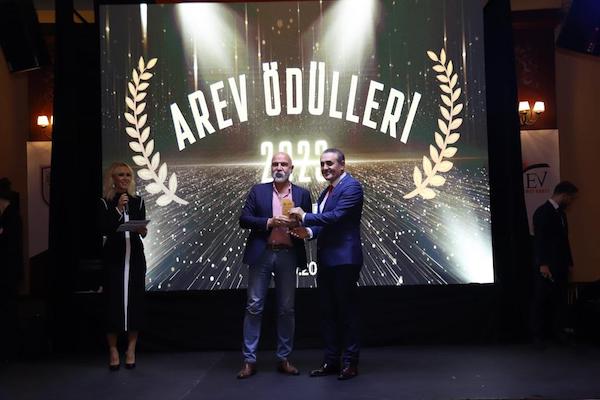 Arev Vakfı Cumhuriyet’in 100. yılını özel bir geceyle kutladı