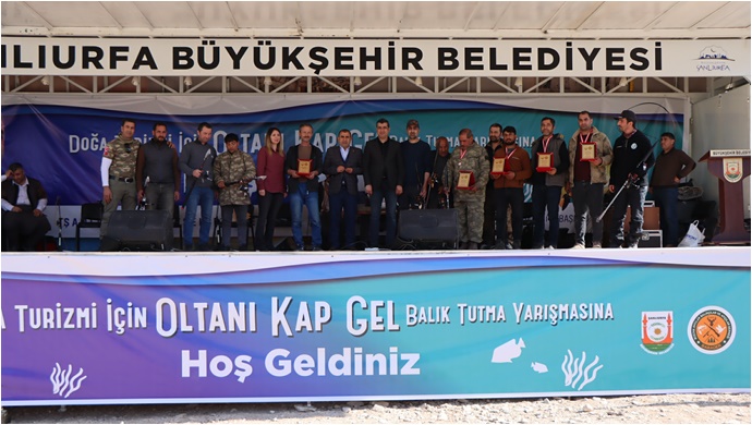 Atatürk Baraj Gölünde Sazan ve Fırat Turnası yakalama yarışması düzenlendi-(VİDEO)