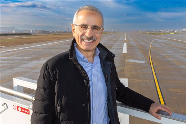 Bakan Uraloğlu: Türksat 6A, geçici yörüngesi olan 50 derece doğu yörüngesine ulaştı